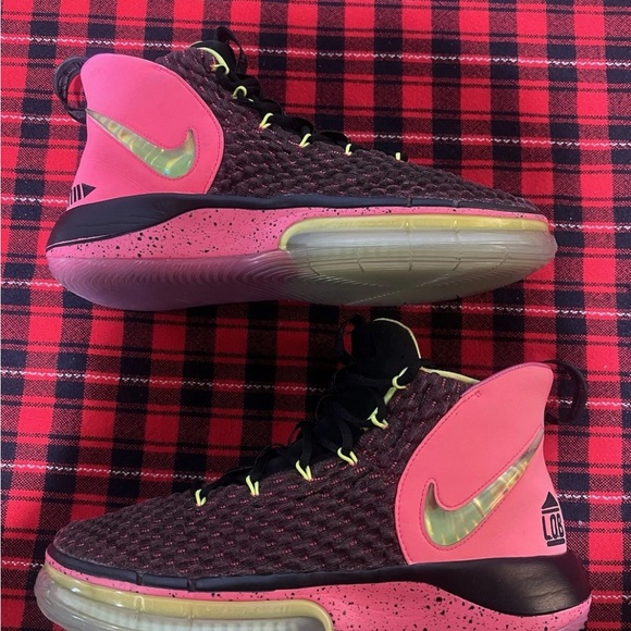 Nike Other - ke Air Alphadunk Size 10 mens shoes Sneakers LOB Pre-owned No Box Mint Cond